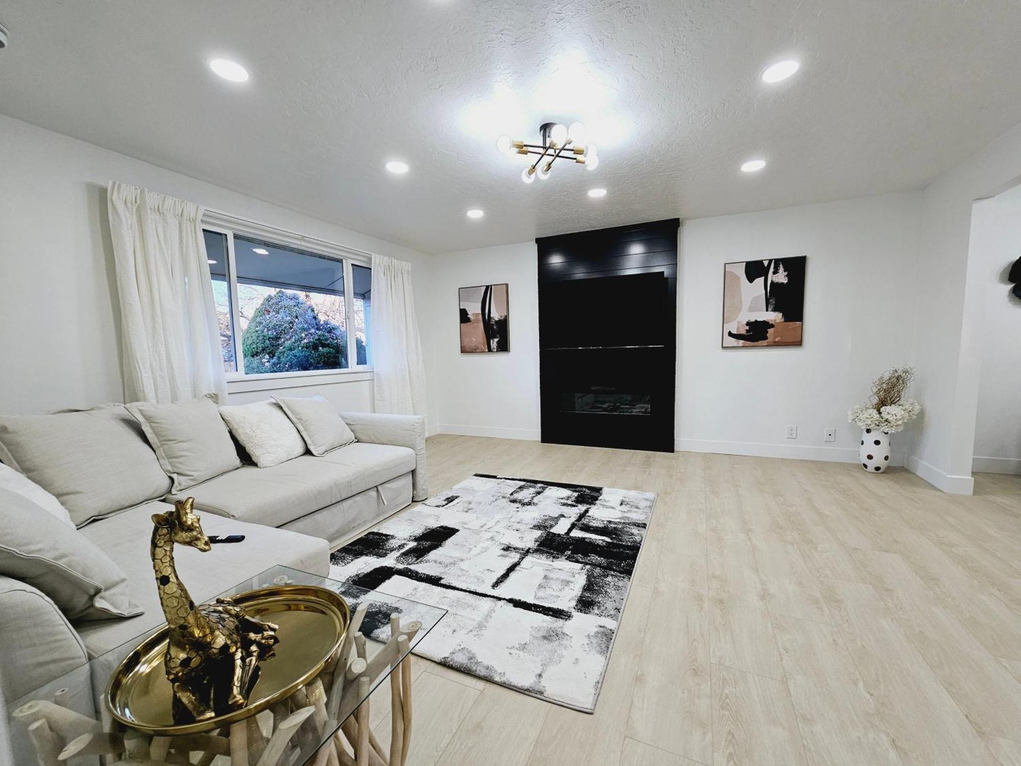 Luxury Getaway Close To Skiing Hiking In Slc Sandy Exterior photo
